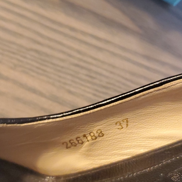 Vintage authentic Alexander McQueen peep toe pumps - Picture 12 of 14